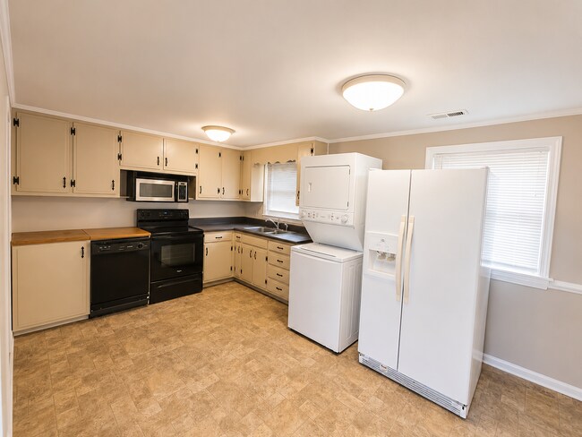 Foto del edificio - Charming 3-Bedroom, 1-Bath Home for Rent in Wendell, NC