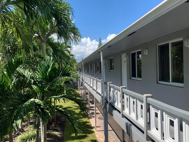 Foto del edificio - 2643 NE 8th Ave