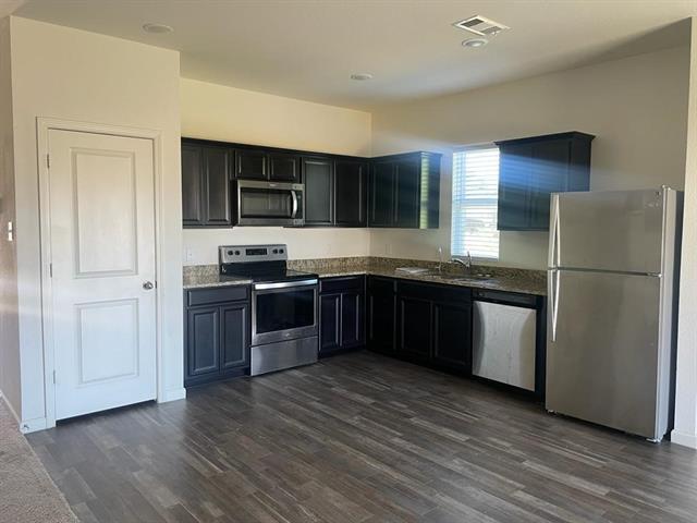 Foto del edificio - 501 Swift Current Dr