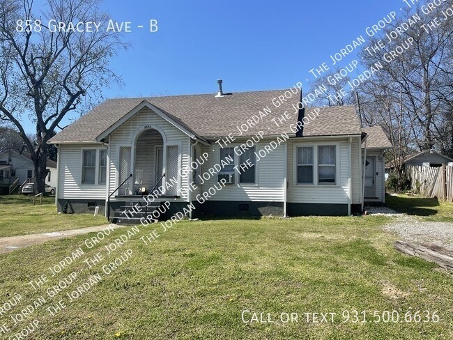 Foto del edificio - 858 Gracey Ave