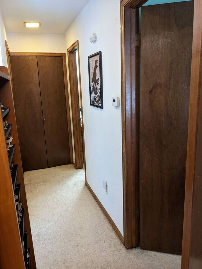 Building Photo - 2Bed in Quiet North Boulder Complex