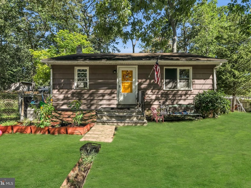 Foto principal - 134 Phillips Ave