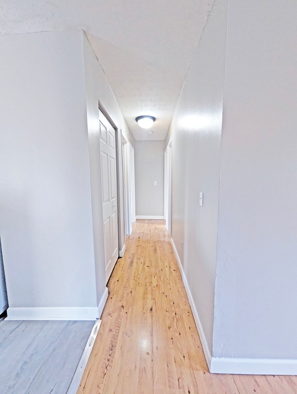 Building Photo - 1329 Birch Dr