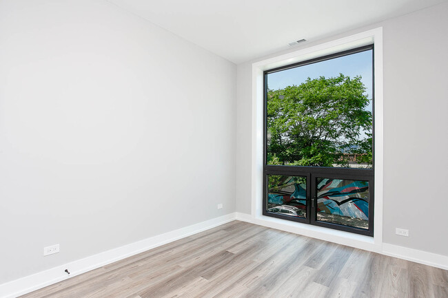 Building Photo - 1606 S Ashland Ave