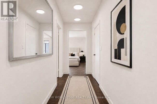 Photo du bâtiment - 110 St Clair Ave W