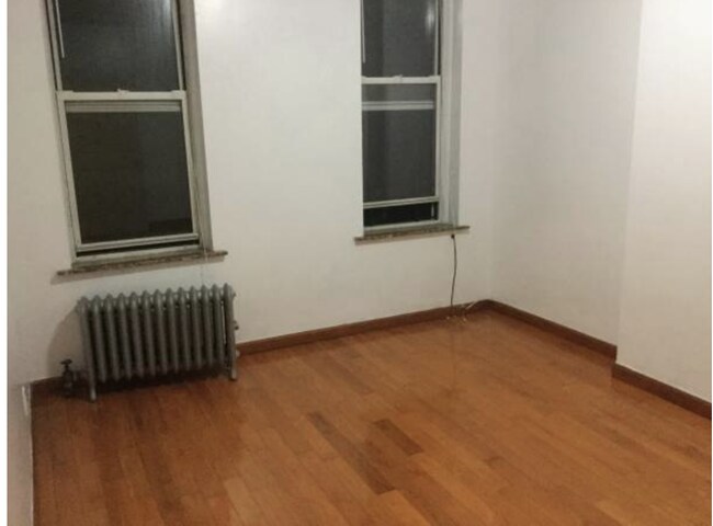 Building Photo - 534 72nd St