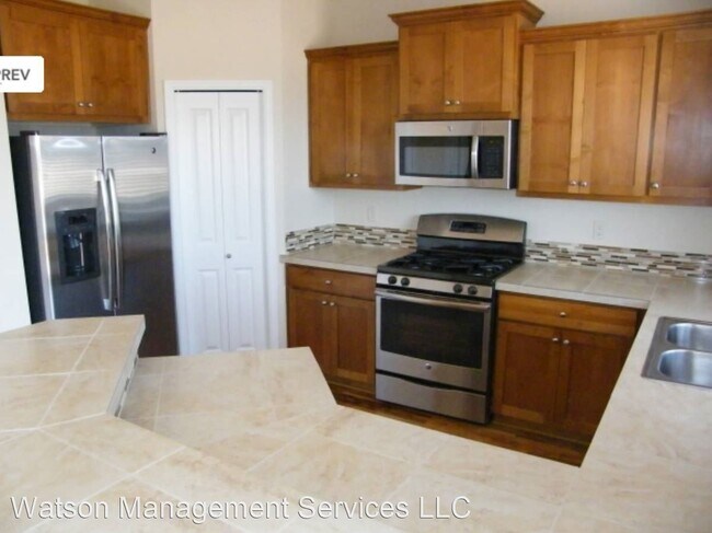 Building Photo - 5 br, 3 bath House - 2687 Beehollow Ln