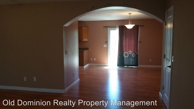 Foto del edificio - 3 br, 2.5 bath House - 4343 Ottobine Road