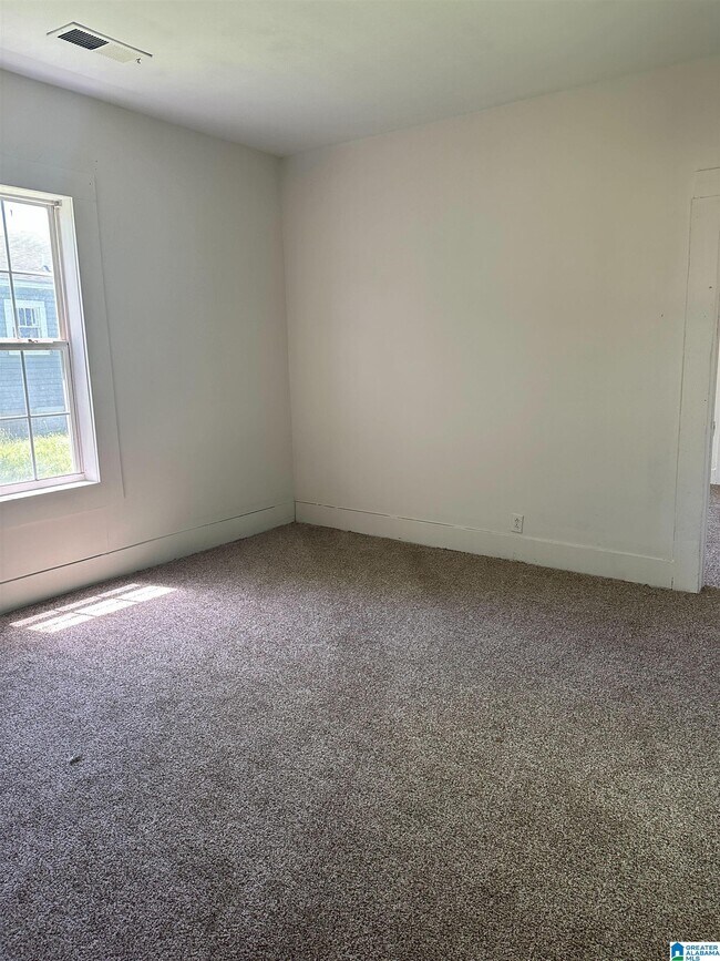 218 3rd Ave N, Bessemer, AL 35020 House Rental in Bessemer, AL