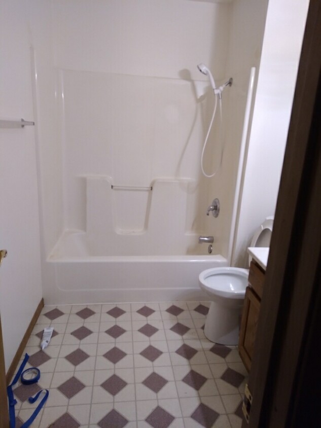 Photo based on similar apt - 1716 O St