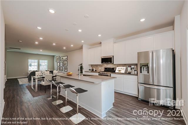 Building Photo - 2634 Green Market Dr
