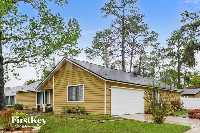 Building Photo - 3887 Mandarin Woods Dr S