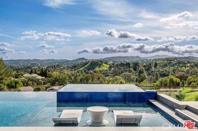 Foto del edificio - 24975 Eldorado Meadow Rd