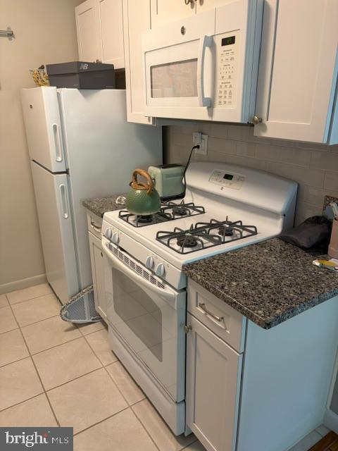 Foto del edificio - 2325 42nd St NW