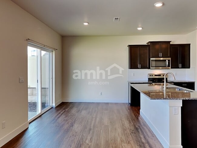 Building Photo - 1620 192nd St Ct E