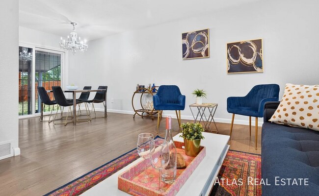 Foto del edificio - 1472 S Dudley St