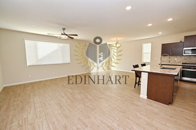 Foto del edificio - 4052 Sussex Ave