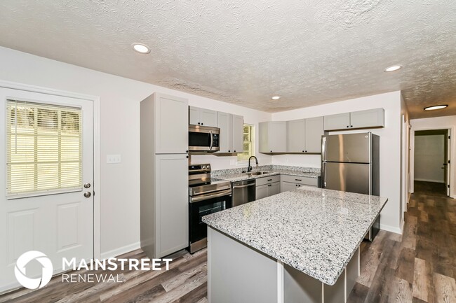 Foto del edificio - 6704 Bay Cir Dr