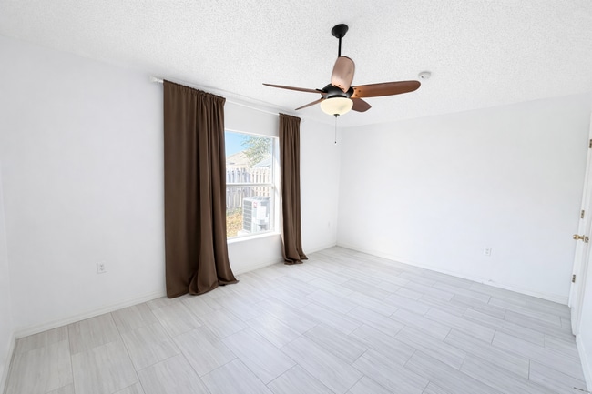 Foto del edificio - Updated 3-Bedroom Home for Rent – West Jacksonville