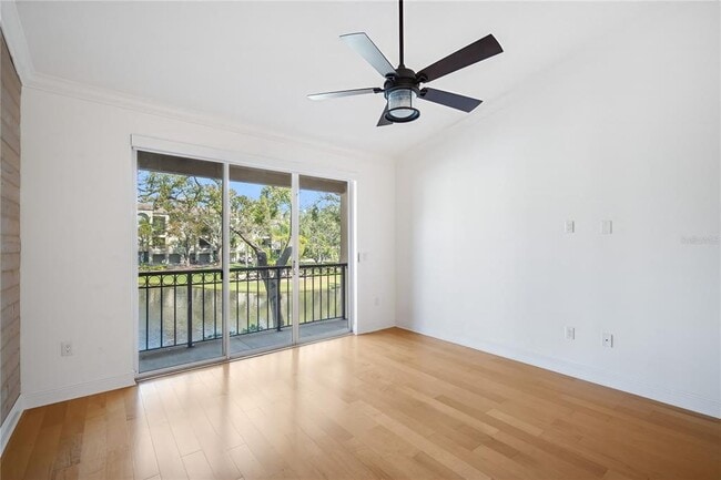 Foto del edificio - 624 Arbor Lake Ln