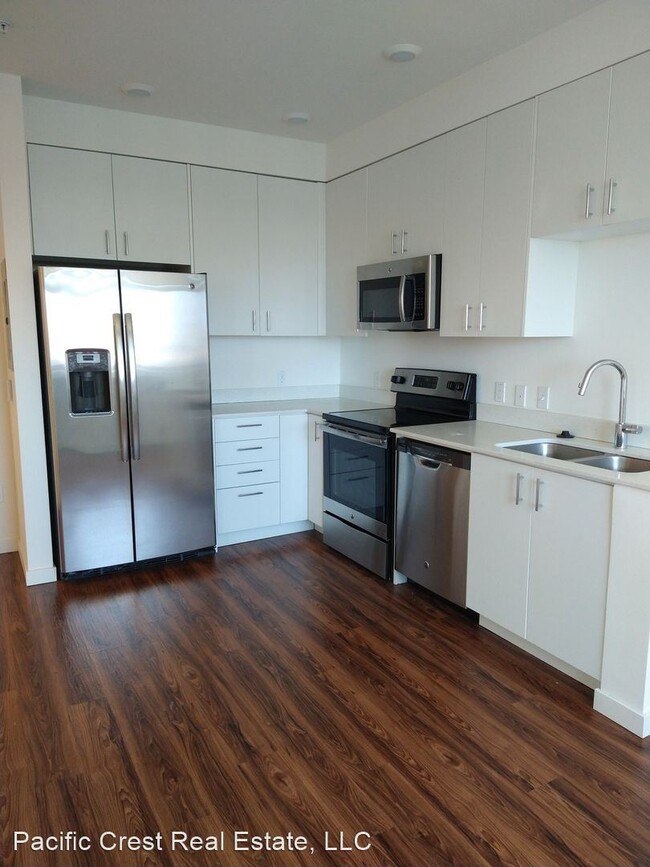 Building Photo - 1 br, 1 bath  - 101 John St 101 John St #602