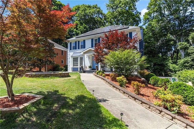 Foto del edificio - Room in House on Glenwhite Dr