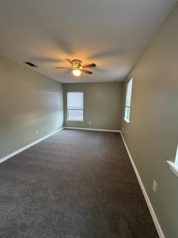 Foto del edificio - 2065 Juniper Dr