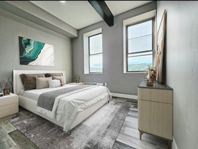 Building Photo - 7250 N Western Ave