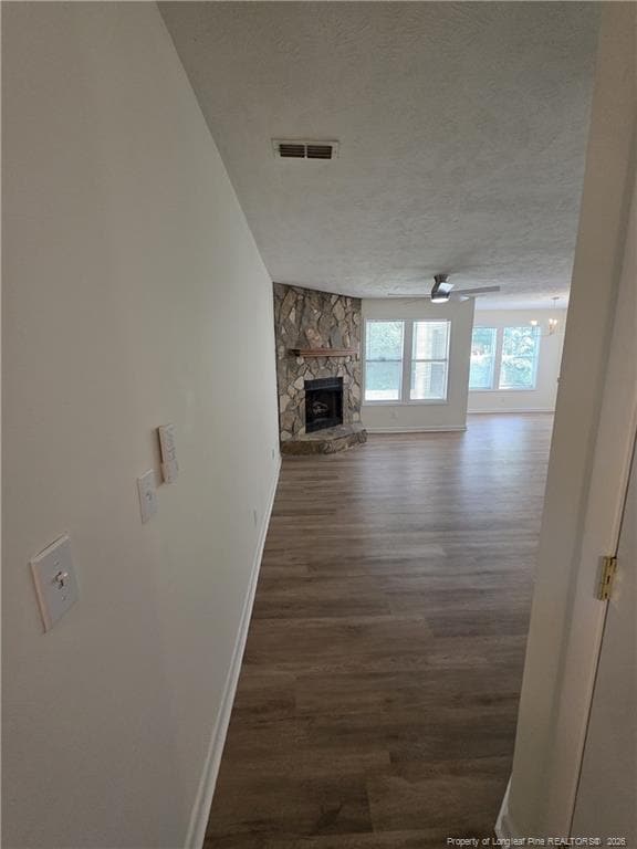 Building Photo - 6780 Willowbrook Dr