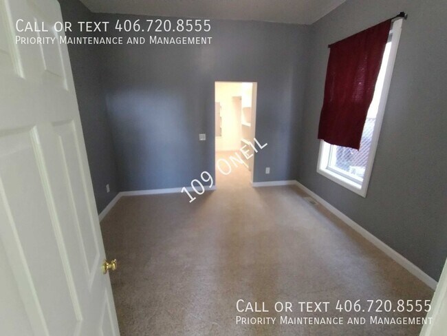 Building Photo - Charming, Renovated 1-Bedroom Gem in the H...