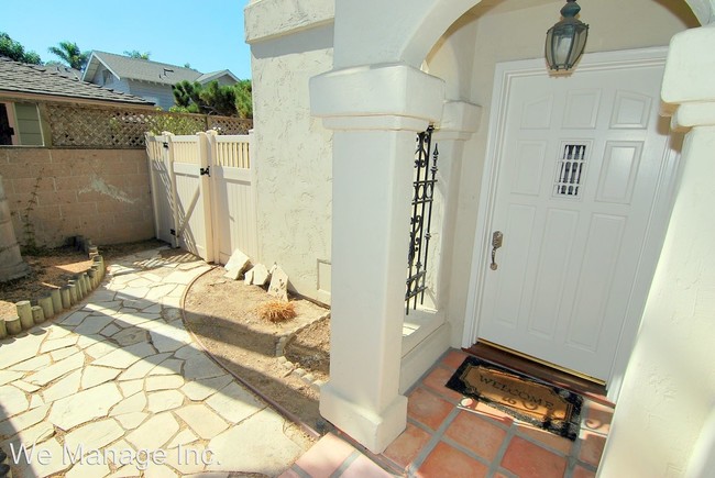 Foto del edificio - 2 br, 1 bath House - 254 Euclid Ave.
