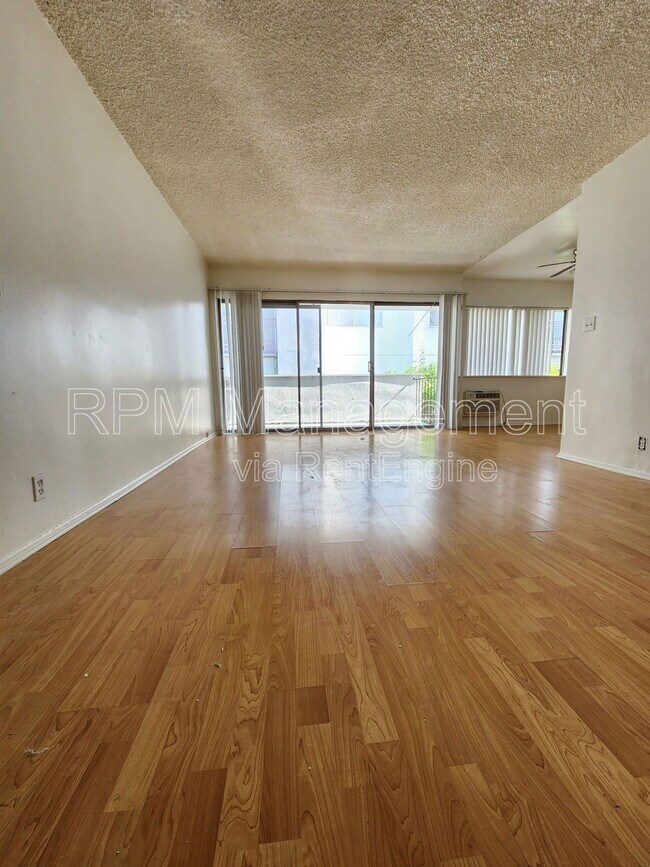 Foto del edificio - 1538 N Detroit St