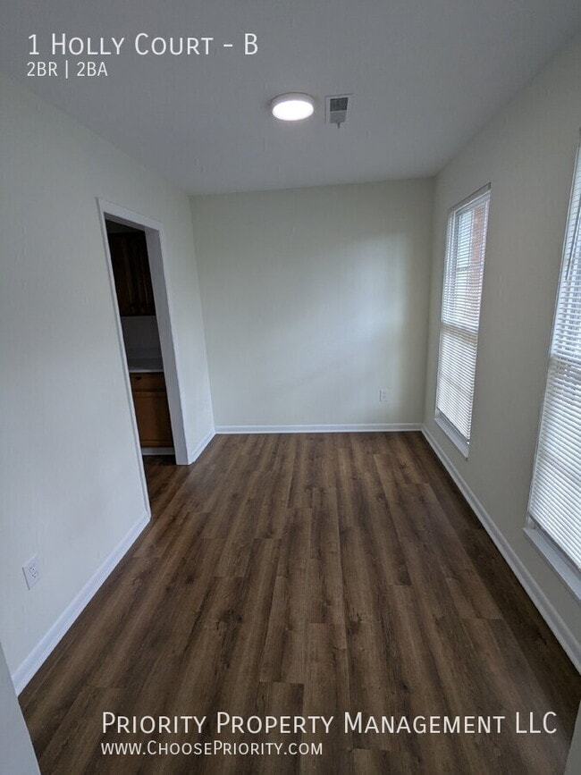 Photo - 1 Holly Ct Townhome