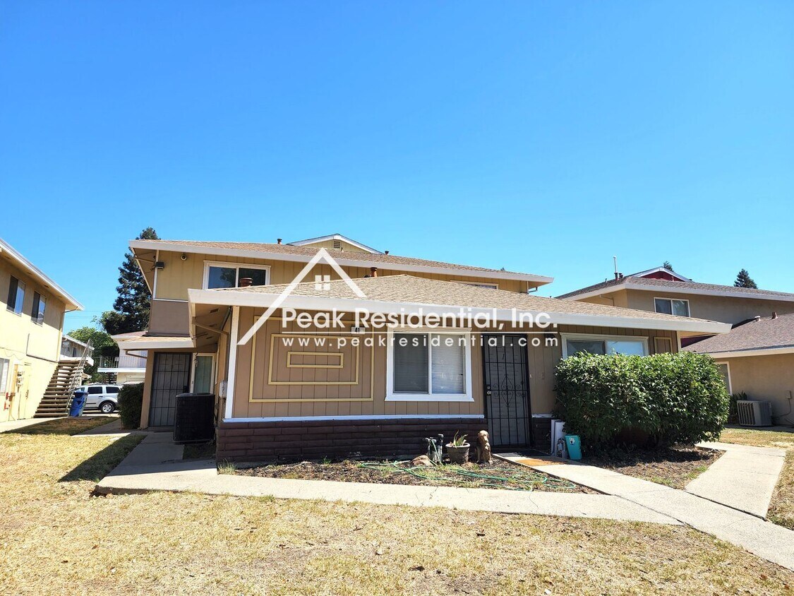 Primary Photo - 2 br, 1 bath House - 41 La Fresa Ct #3