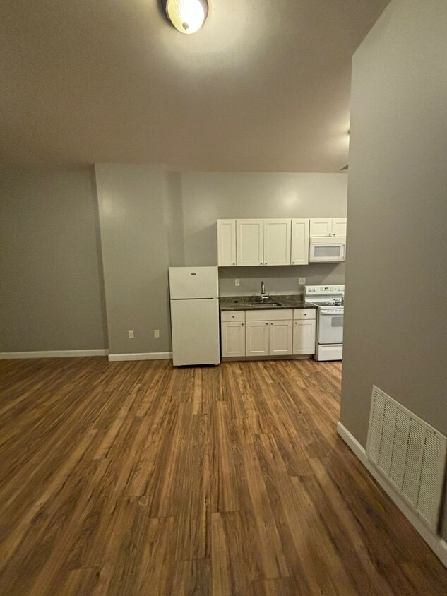 Photo - 2226 Callow Avenue Unit 3