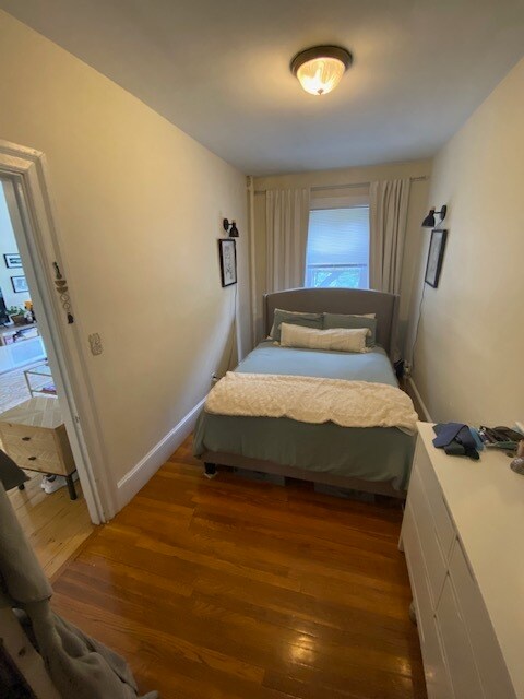 Foto del edificio - 1075 Beacon St