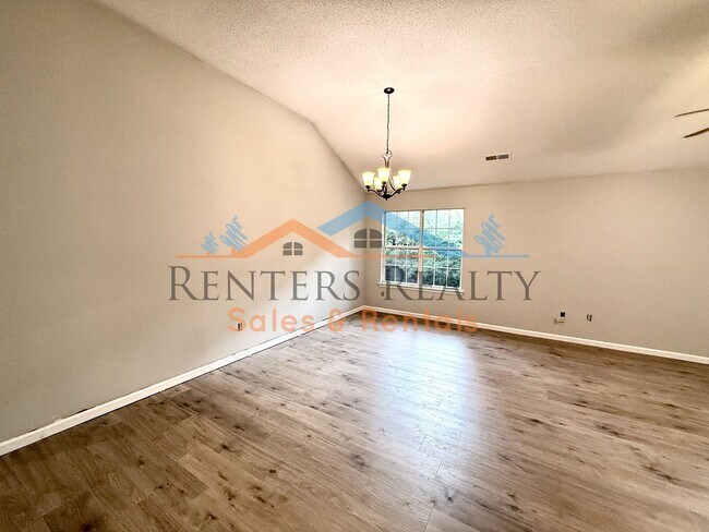 Foto del edificio - 122 Sunset Ridge