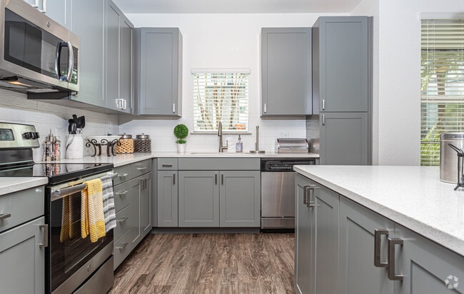 The Addison at Universal Boulevard - The Addison at Universal Boulevard Apartments