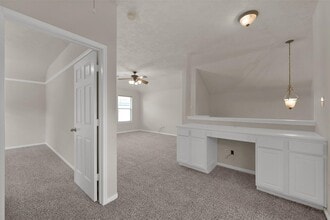Building Photo - 1443 Meadowhigh Ln