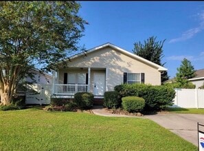 Building Photo - 21415 Snowblossom Ln