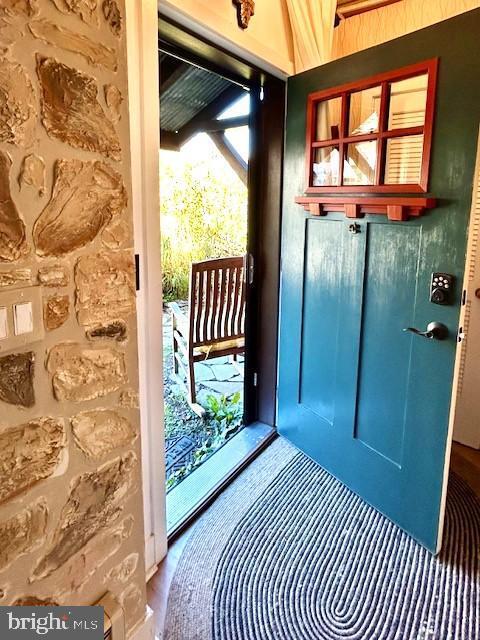 Foto del edificio - 264 Lake St