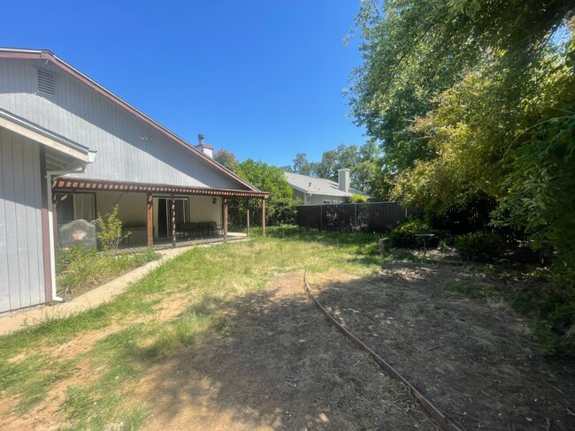 Foto del edificio - 4729 Ponderay Ln