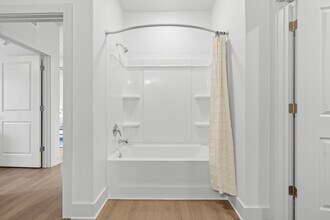 Building Photo - Rovena at Mt. Zion