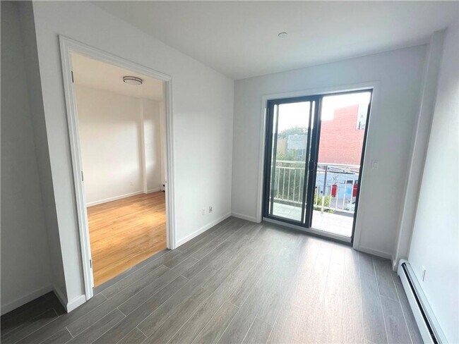 Foto del edificio - 3929 New Utrecht Ave