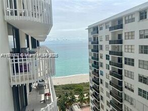 Building Photo - 6061 Collins Ave