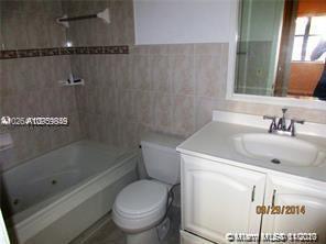 Building Photo - 221 SW 96th Terrace