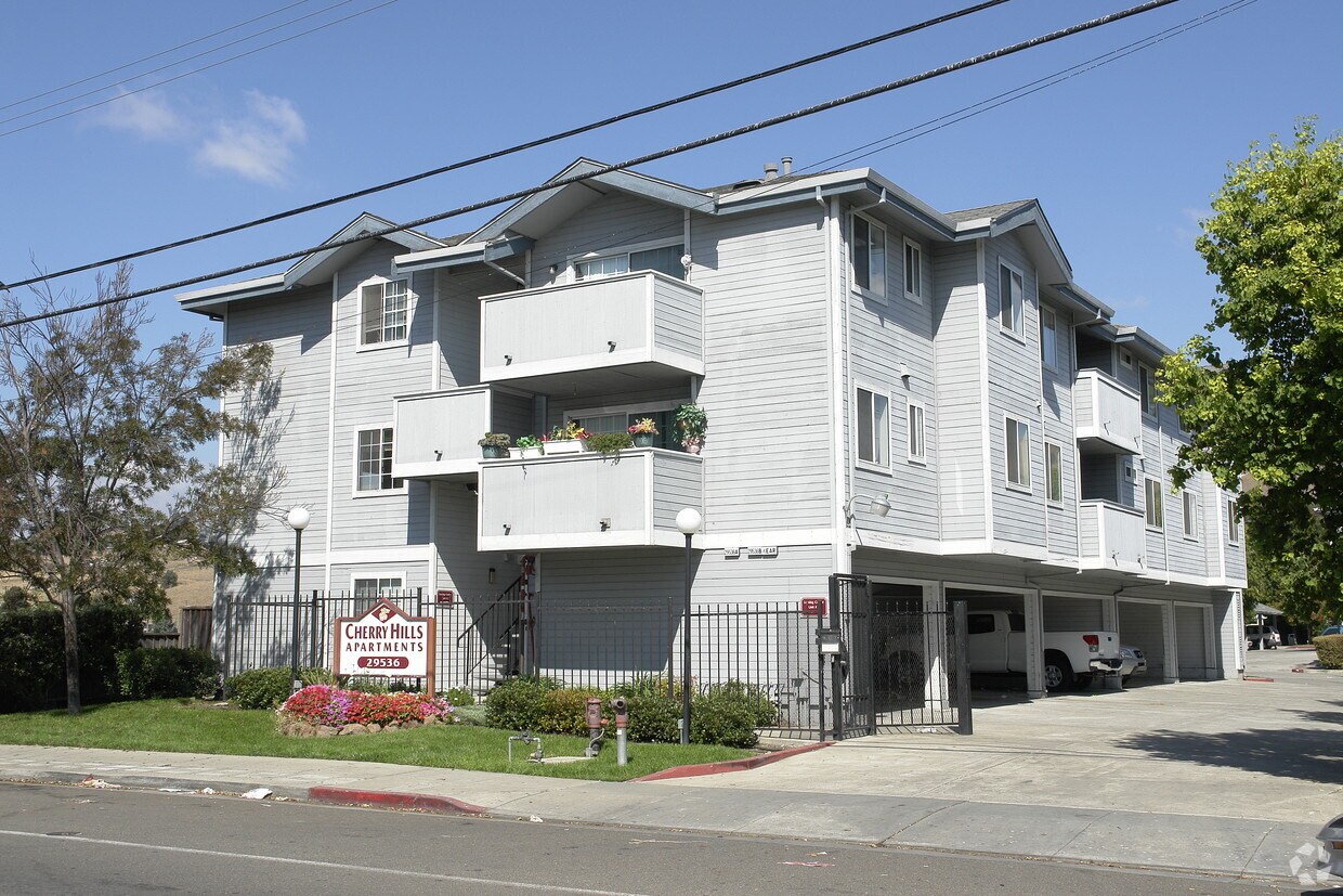 Building Photo - Cherry Hills Apartments