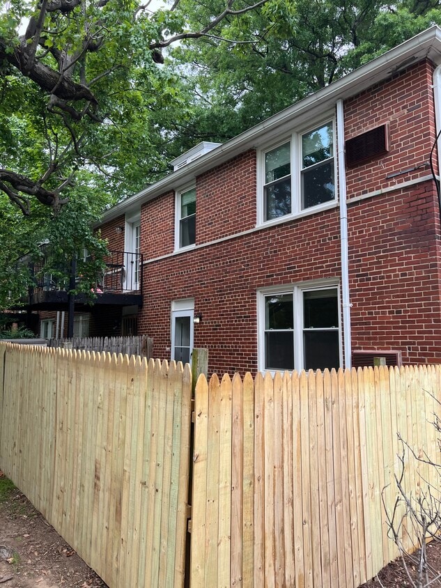 Back of Building/Patio - 104 N George Mason Dr (Arlington, VA)