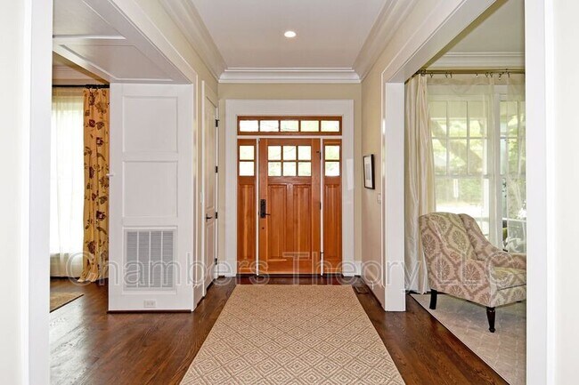 Foto del edificio - 2808 N Underwood St
