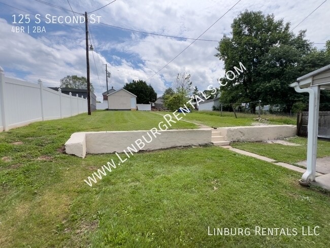 Building Photo - 125 S Second St-